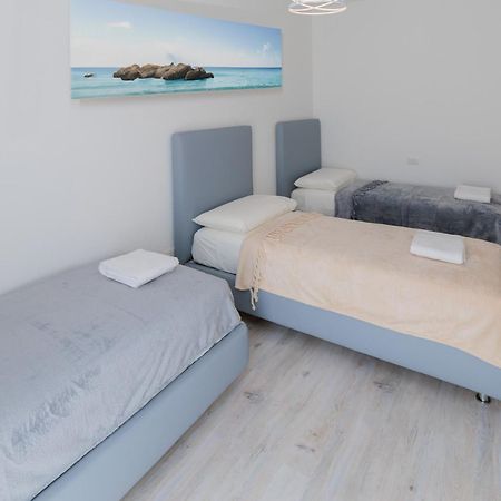 Wave Island! Luxury Resort A Jesolo - Piscina E Park Free! Buitenkant foto