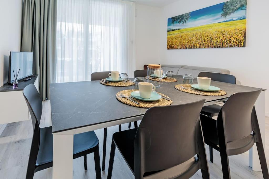 Wave Island! Luxury Resort A Jesolo - Piscina E Park Free! Buitenkant foto